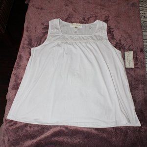 NWT French Laundry White Flower Sleeveless Blouse